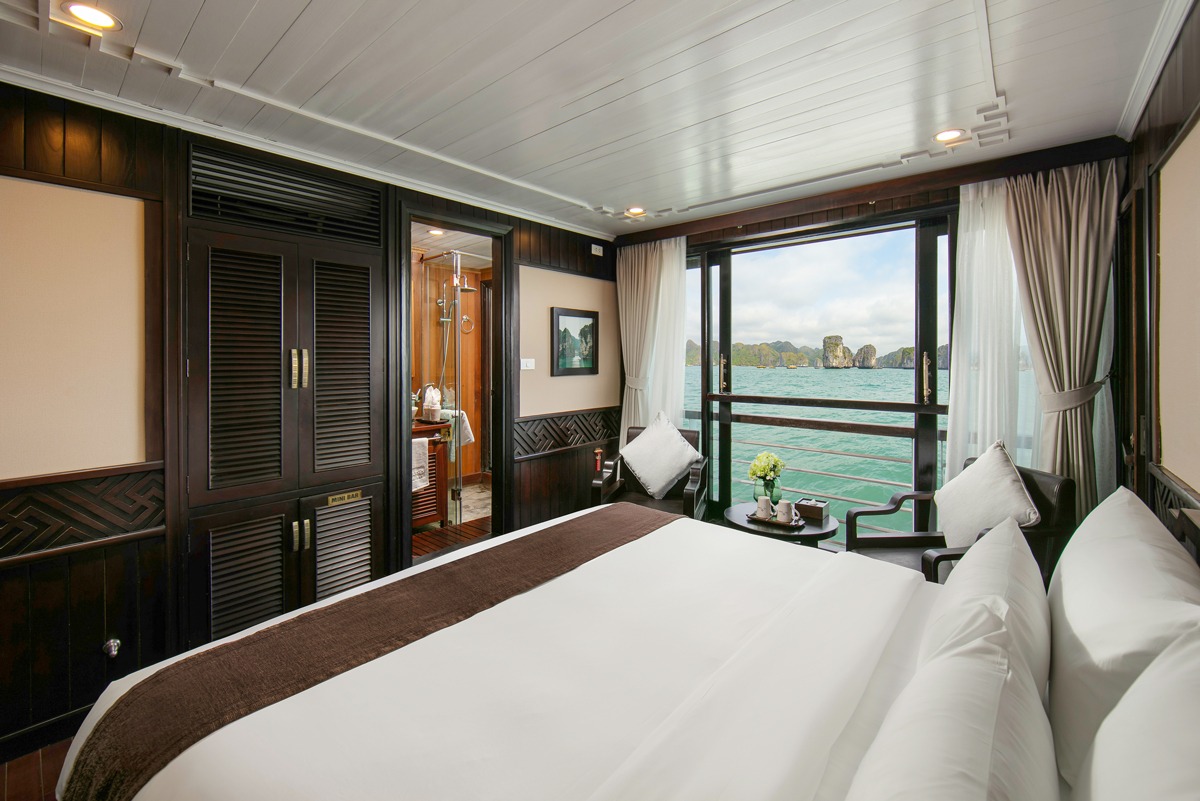 کابین رو به دریا